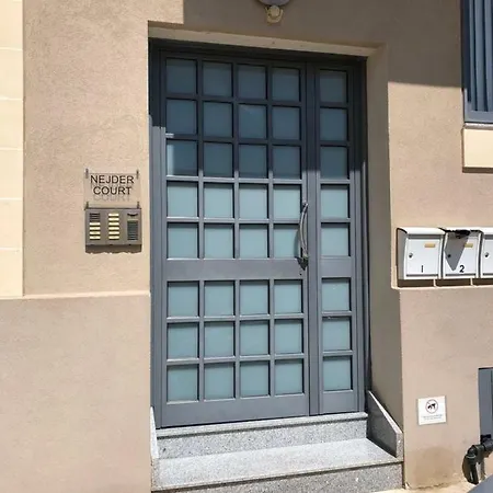 The Village 2 * Kirkop