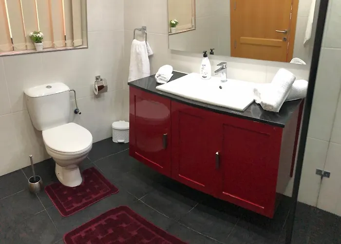 Apartament The Village 2 *